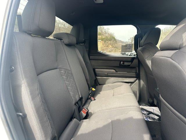 2026 Toyota Tacoma 4WD 4WD SR5 Double Cab 5' Bed AT (Natl)