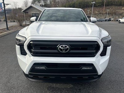 2026 Toyota Tacoma 4WD 4WD SR5 Double Cab 5' Bed AT (Natl)