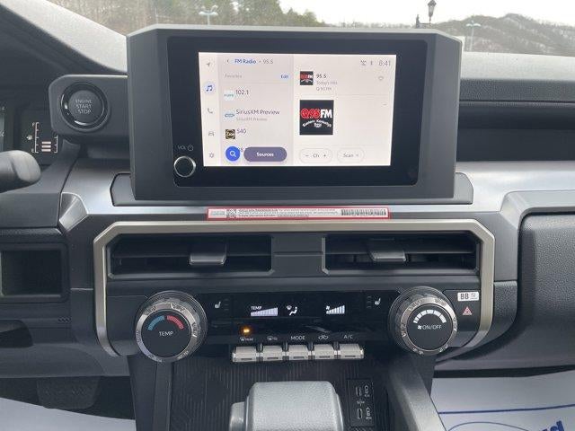 2026 Toyota Tacoma 4WD 4WD SR5 Double Cab 5' Bed AT (Natl)