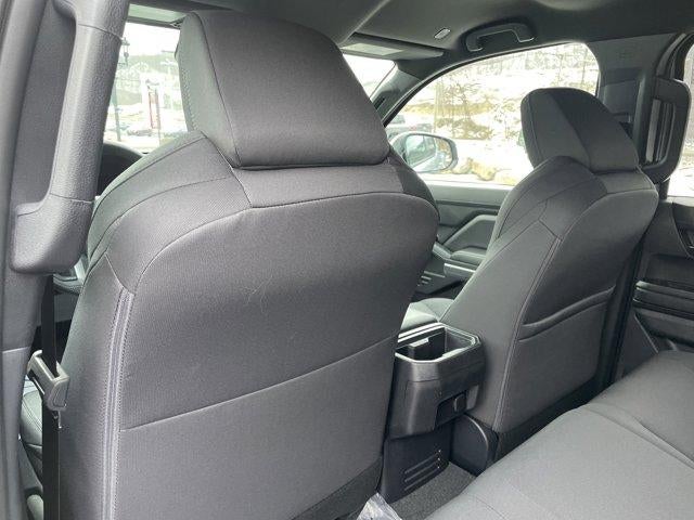 2026 Toyota Tacoma 4WD 4WD SR5 Double Cab 5' Bed AT (Natl)