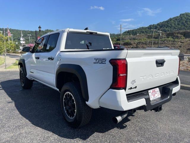 2026 Toyota Tacoma 4WD 4WD TRD Off Road Double Cab 5' Bed AT (Natl)