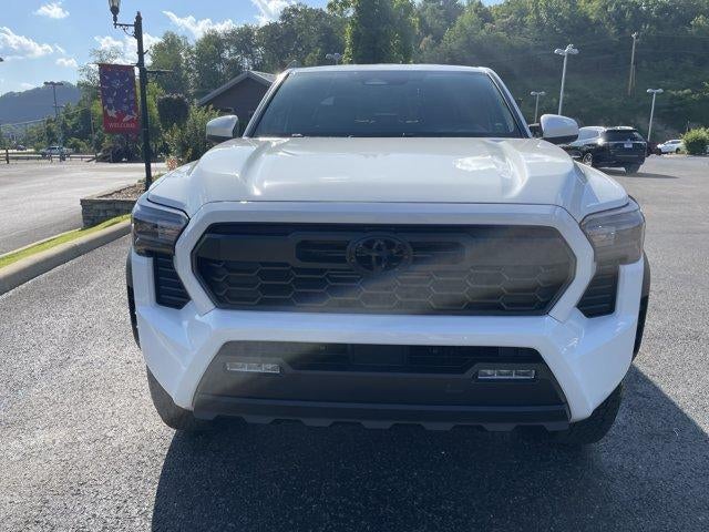2026 Toyota Tacoma 4WD 4WD TRD Off Road Double Cab 5' Bed AT (Natl)