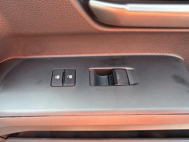 2026 Toyota Tacoma 4WD 4WD TRD Off Road Double Cab 5' Bed AT (Natl)
