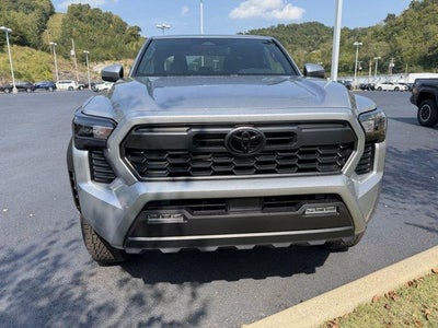 2026 Toyota Tacoma 4WD 4WD TRD Off Road Double Cab 5' Bed AT (Natl)
