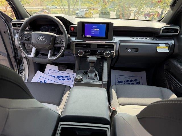 2026 Toyota Tacoma 4WD 4WD TRD Off Road Double Cab 5' Bed AT (Natl)