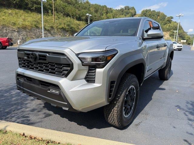 2026 Toyota Tacoma 4WD 4WD TRD Off Road Double Cab 5' Bed AT (Natl)