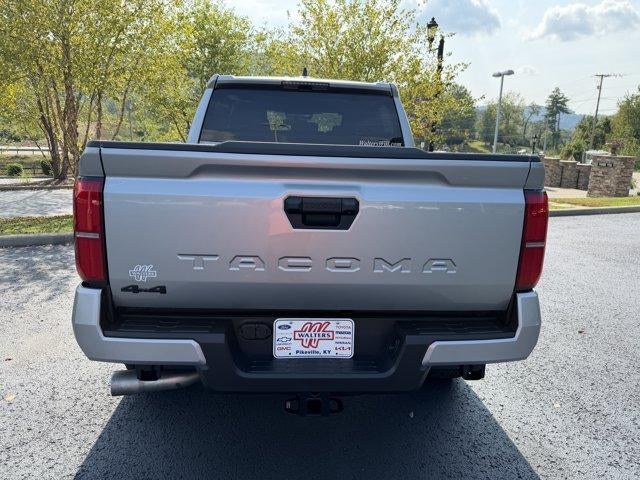 2026 Toyota Tacoma 4WD 4WD TRD Off Road Double Cab 5' Bed AT (Natl)