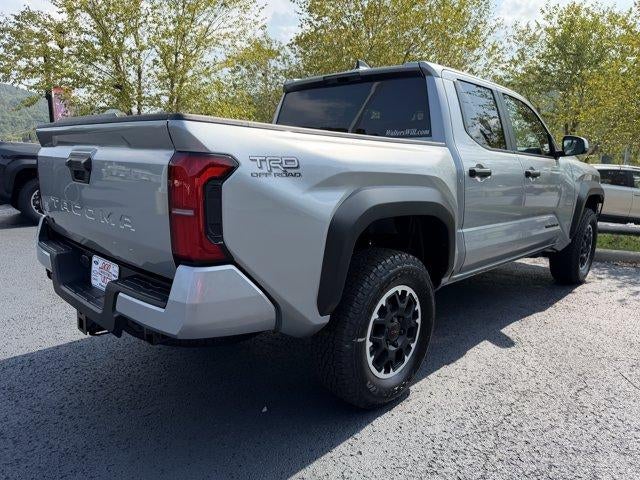 2026 Toyota Tacoma 4WD 4WD TRD Off Road Double Cab 5' Bed AT (Natl)