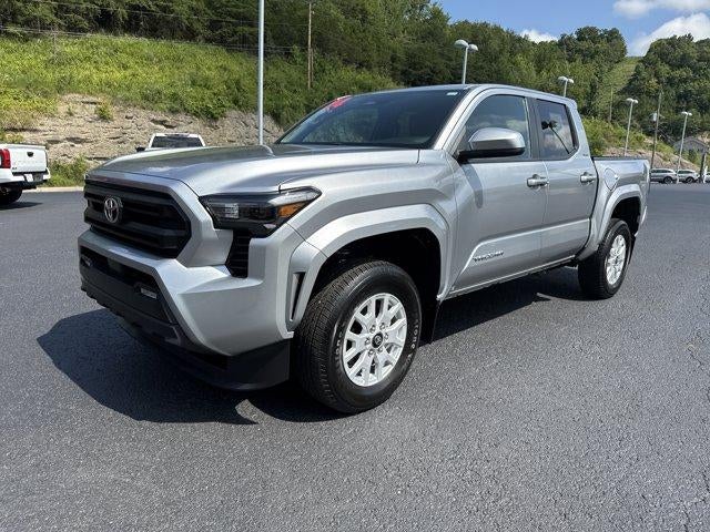 2024 Toyota Tacoma 4WD 4WD SR5 Double Cab 5' Bed AT (Natl)