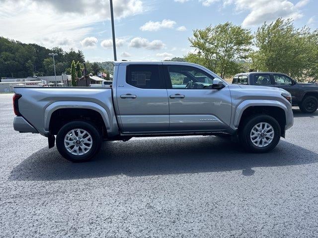2024 Toyota Tacoma 4WD 4WD SR5 Double Cab 5' Bed AT (Natl)