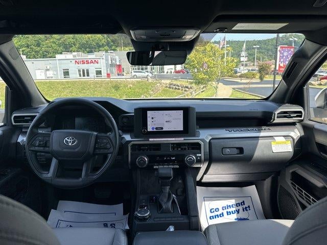 2026 Toyota Tacoma 4WD 4WD SR5 Double Cab 5' Bed AT (Natl)