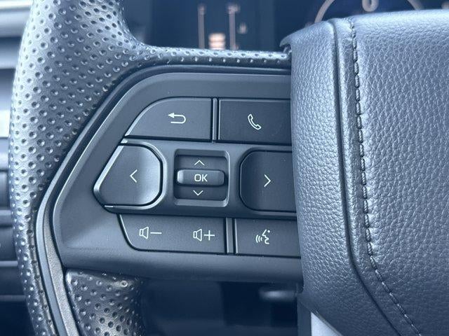 2026 Toyota Tacoma 4WD 4WD SR5 Double Cab 5' Bed AT (Natl)