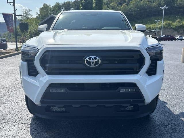 2026 Toyota Tacoma 4WD 4WD SR5 Double Cab 5' Bed AT (Natl)