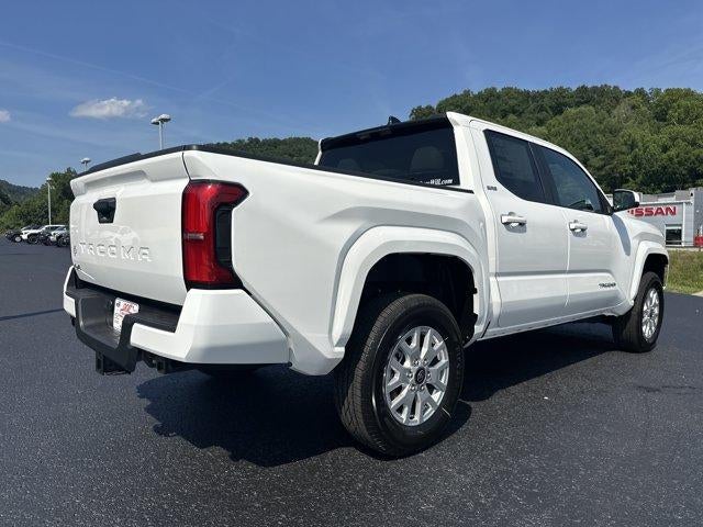 2026 Toyota Tacoma 4WD 4WD SR5 Double Cab 5' Bed AT (Natl)
