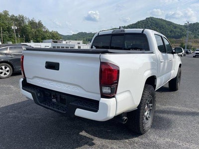 2023 Toyota Tacoma 2WD 2WD SR Double Cab 5' Bed I4 AT (Natl)