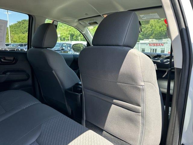 2023 Toyota Tacoma 2WD 2WD SR Double Cab 5' Bed I4 AT (Natl)