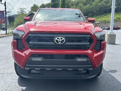 2026 Toyota Tacoma 4WD 4WD SR5 Double Cab 5' Bed AT (Natl)