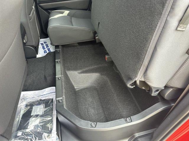 2026 Toyota Tacoma 4WD 4WD SR5 Double Cab 5' Bed AT (Natl)