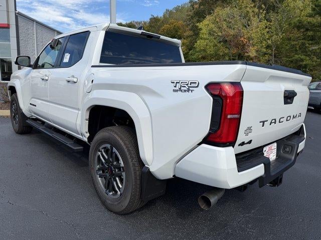 2026 Toyota Tacoma 4WD 4WD TRD Sport Double Cab 5' Bed AT (Natl)