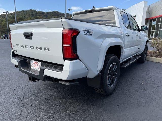 2026 Toyota Tacoma 4WD 4WD TRD Sport Double Cab 5' Bed AT (Natl)