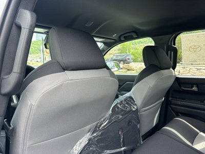 2026 Toyota Tacoma 4WD 4WD TRD Sport Double Cab 5' Bed AT (Natl)