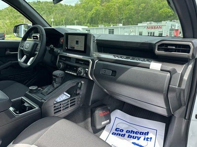 2026 Toyota Tacoma 4WD 4WD TRD Sport Double Cab 5' Bed AT (Natl)