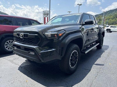 2024 Toyota Tacoma 4WD 4WD TRD Off Road Double Cab 5' Bed AT (Natl)