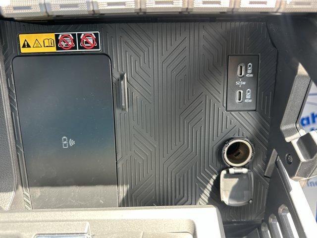 2026 Toyota Tacoma 4WD 4WD Limited Hybrid Double Cab 5' Bed AT (Natl)