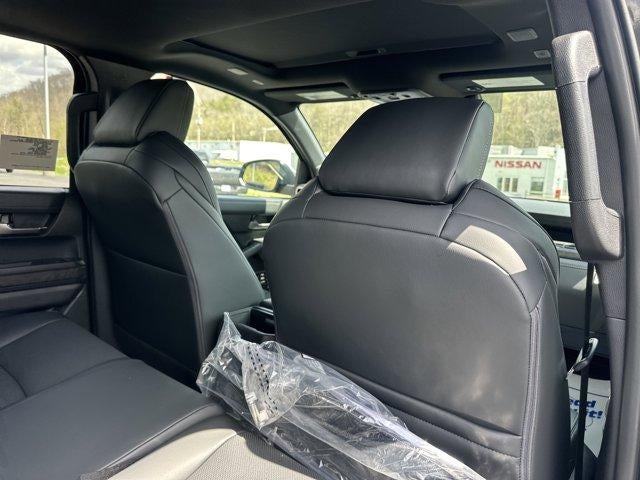 2026 Toyota Tacoma 4WD 4WD Limited Hybrid Double Cab 5' Bed AT (Natl)