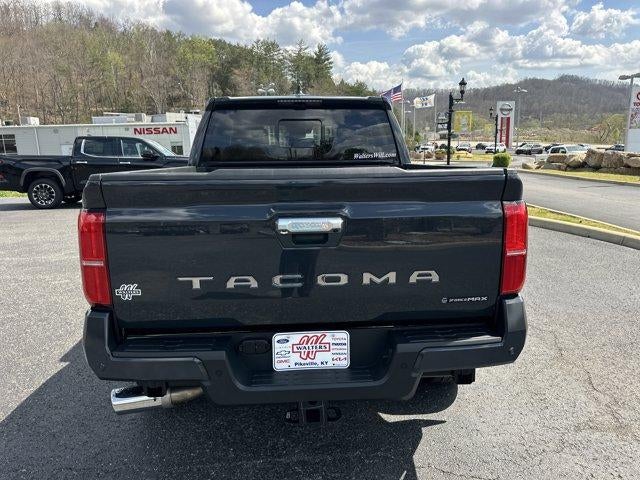 2026 Toyota Tacoma 4WD 4WD Limited Hybrid Double Cab 5' Bed AT (Natl)