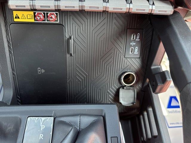 2026 Toyota Tacoma 4WD 4WD TRD Pro Hybrid Double Cab 5' Bed AT (Natl)