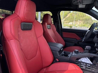 2026 Toyota Tacoma 4WD 4WD TRD Pro Hybrid Double Cab 5' Bed AT (Natl)