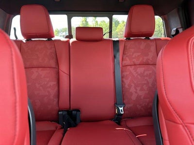 2026 Toyota Tacoma 4WD 4WD TRD Pro Hybrid Double Cab 5' Bed AT (Natl)