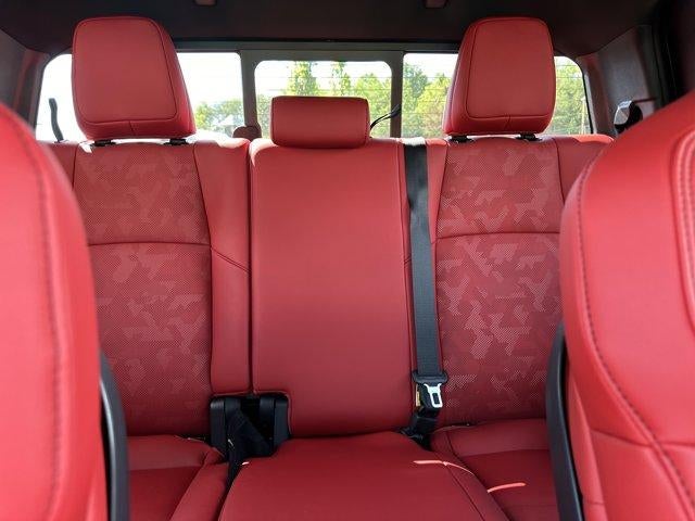 2026 Toyota Tacoma 4WD 4WD TRD Pro Hybrid Double Cab 5' Bed AT (Natl)