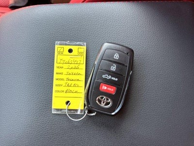 2026 Toyota Tacoma 4WD 4WD TRD Pro Hybrid Double Cab 5' Bed AT (Natl)