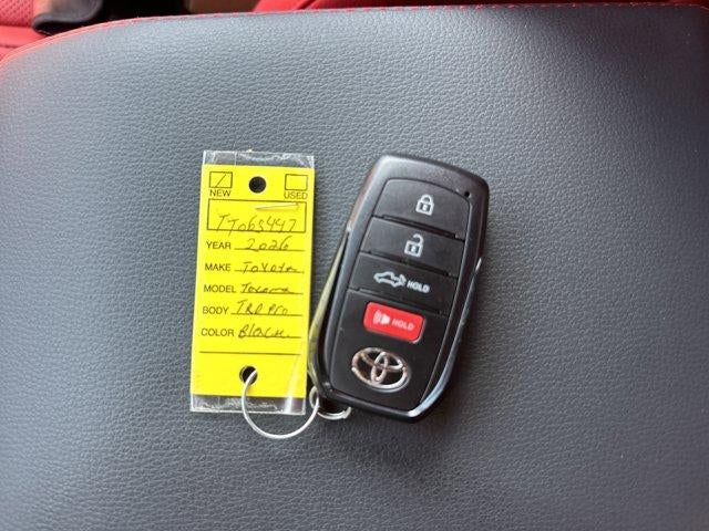 2026 Toyota Tacoma 4WD 4WD TRD Pro Hybrid Double Cab 5' Bed AT (Natl)