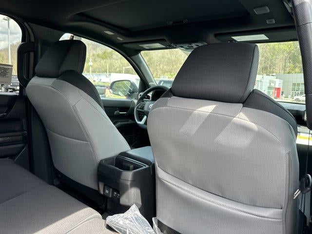 2026 Toyota Tacoma 4WD 4WD TRD Off Road Hybrid Double Cab 5' Bed AT (Natl)