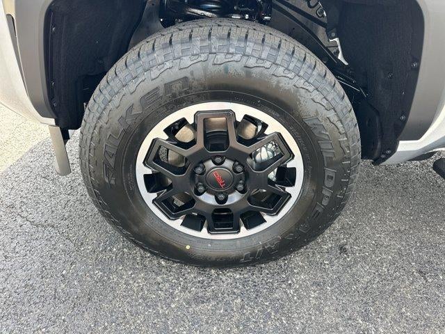 2026 Toyota Tacoma 4WD 4WD TRD Off Road Hybrid Double Cab 5' Bed AT (Natl)