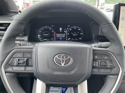 2026 Toyota Tacoma 4WD 4WD TRD Off Road Hybrid Double Cab 5' Bed AT (Natl)