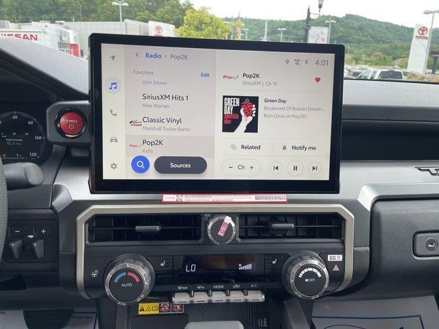 2026 Toyota Tacoma 4WD 4WD TRD Off Road Hybrid Double Cab 5' Bed AT (Natl)