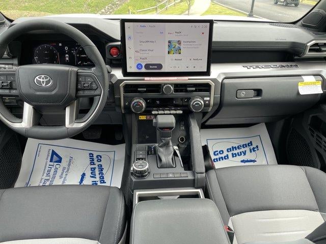 2026 Toyota Tacoma 4WD 4WD TRD Off Road Hybrid Double Cab 5' Bed AT (Natl)