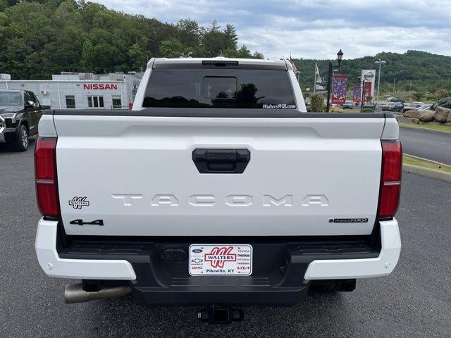 2026 Toyota Tacoma 4WD 4WD TRD Off Road Hybrid Double Cab 5' Bed AT (Natl)