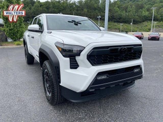 2026 Toyota Tacoma 4WD 4WD TRD Off Road Hybrid Double Cab 5' Bed AT (Natl)