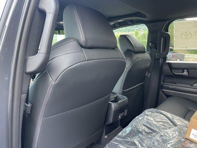 2026 Toyota Tacoma 4WD 4WD TRD Off Road Hybrid Double Cab 5' Bed AT (Natl)