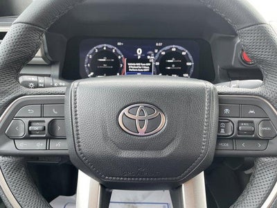 2025 Toyota Tacoma 4WD 4WD TRD Off Road Hybrid Double Cab 5' Bed AT (Natl)