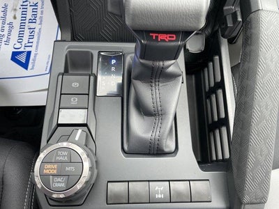 2025 Toyota Tacoma 4WD 4WD TRD Off Road Hybrid Double Cab 5' Bed AT (Natl)