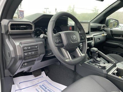 2025 Toyota Tacoma 4WD 4WD TRD Off Road Hybrid Double Cab 5' Bed AT (Natl)