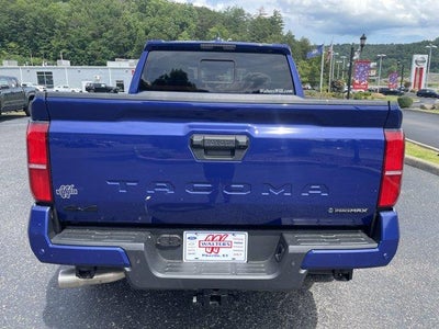 2025 Toyota Tacoma 4WD 4WD TRD Sport Hybrid Double Cab 5' Bed AT (Natl)