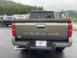 2026 Toyota Tacoma 4WD 4WD Limited Hybrid Double Cab 5' Bed AT (Natl)