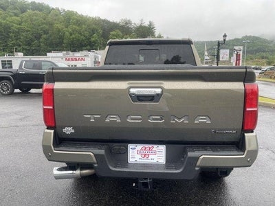 2026 Toyota Tacoma 4WD 4WD Limited Hybrid Double Cab 5' Bed AT (Natl)